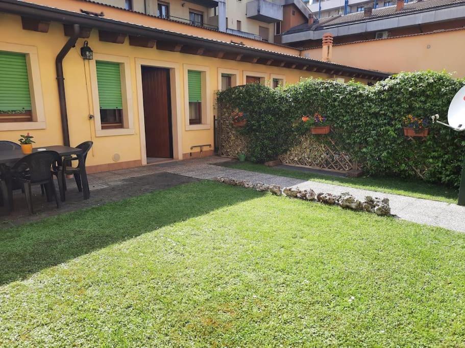 La Casa Di Davide Con Giardino E Garage Apartment Verona Exterior foto
